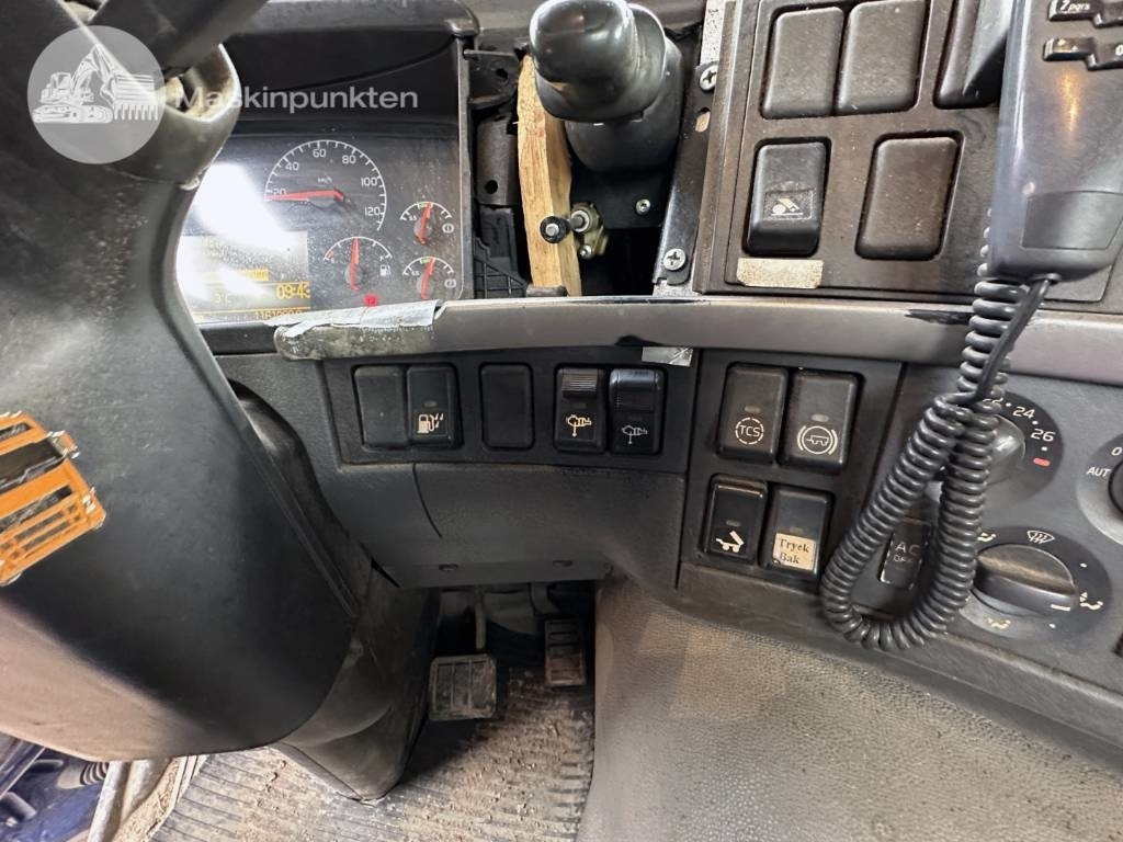 Komunalni tovornjak Volvo FM 12 420 LAXO Liftdumper med lastväxlare: slika 38