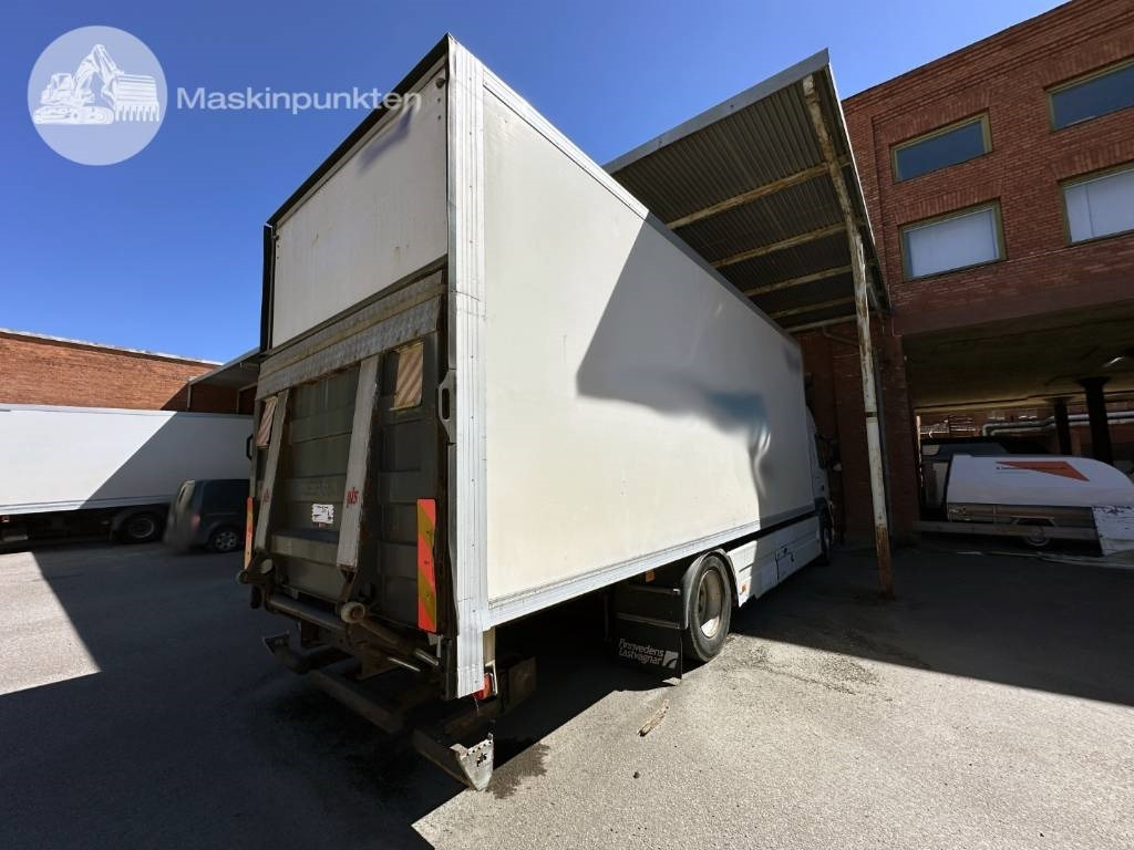 Volvo FM 300  - Tovornjak zabojnik: slika 5 Volvo FM 300  - Tovornjak zabojnik: slika 5