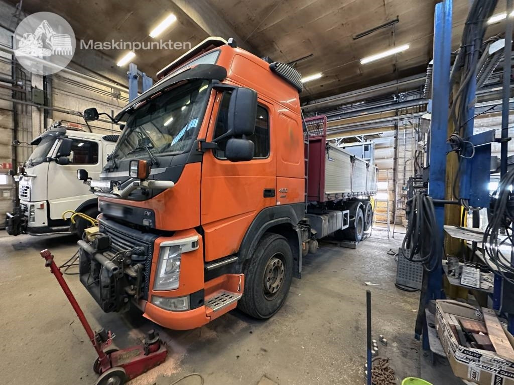 Volvo FM 460 LAXO TMA - Kontejnerski tovornjak/ Tovornjak z zamenljivim tovoriščem: slika 2 Volvo FM 460 LAXO TMA - Kontejnerski tovornjak/ Tovornjak z zamenljivim tovoriščem: slika 2