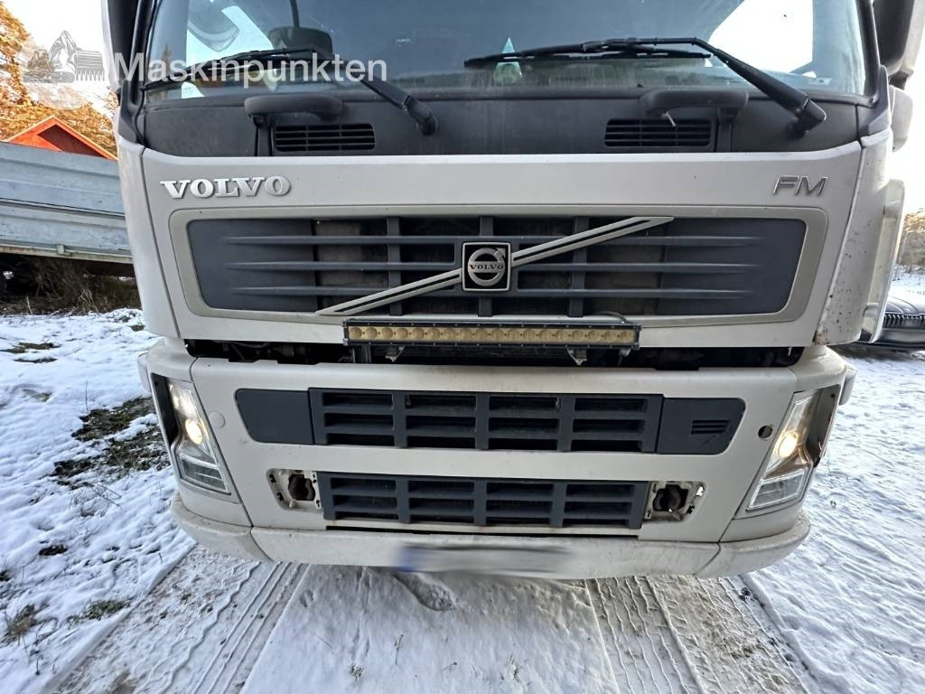Tovornjak z dvigalom Volvo FM 480: slika 49 Tovornjak z dvigalom Volvo FM 480: slika 49