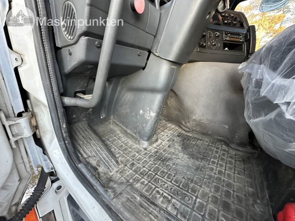 Tovornjak z dvigalom Volvo FM 480: slika 14 Tovornjak z dvigalom Volvo FM 480: slika 14