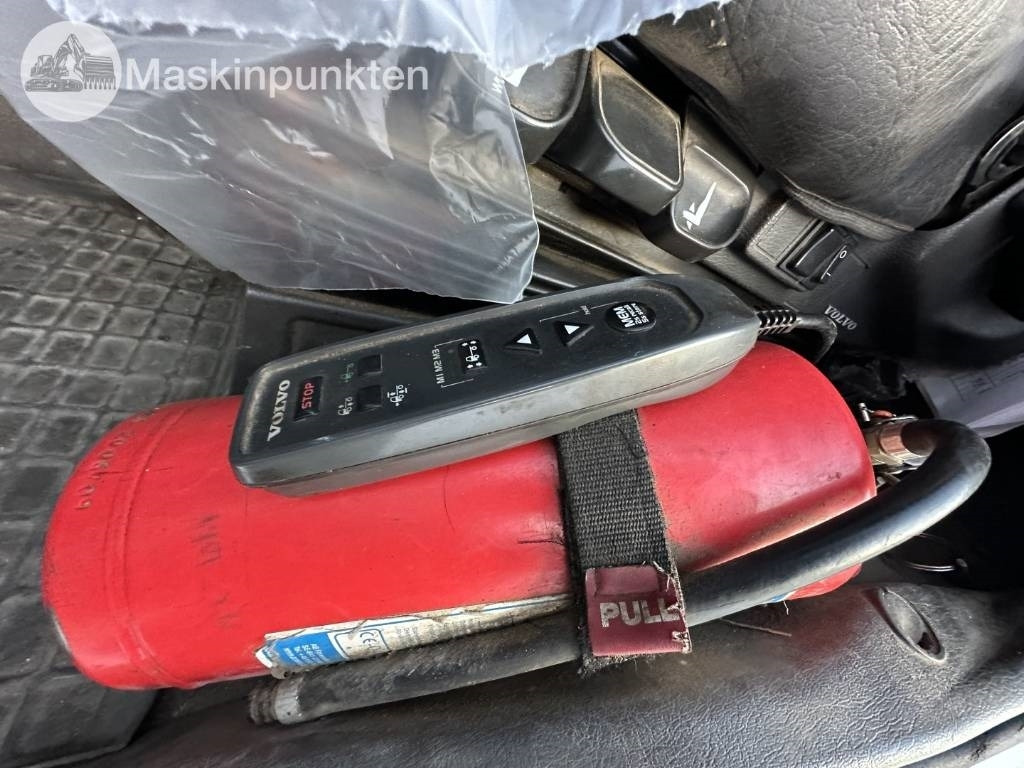 Tovornjak z dvigalom Volvo FM 480: slika 13 Tovornjak z dvigalom Volvo FM 480: slika 13