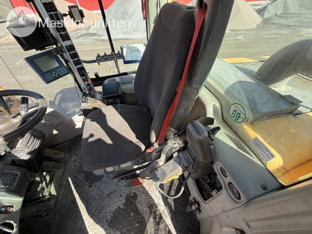 Kolesni nakladalec Volvo L 150 F: slika 45