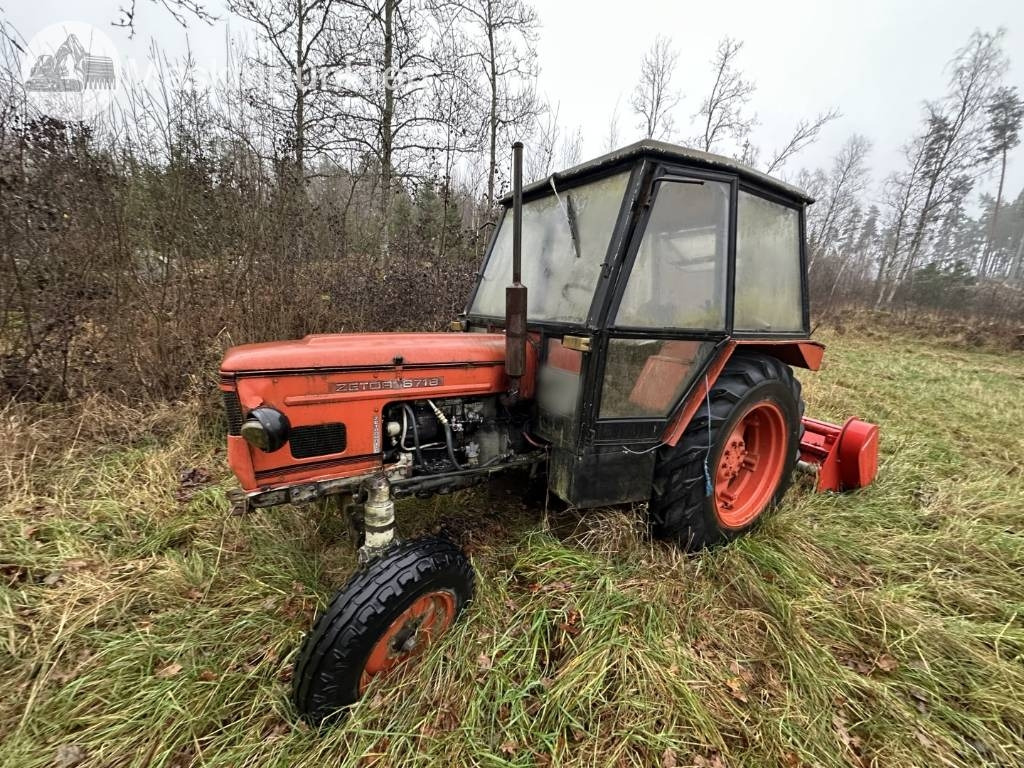 Zetor 6718 - Traktor: slika 1 Zetor 6718 - Traktor: slika 1
