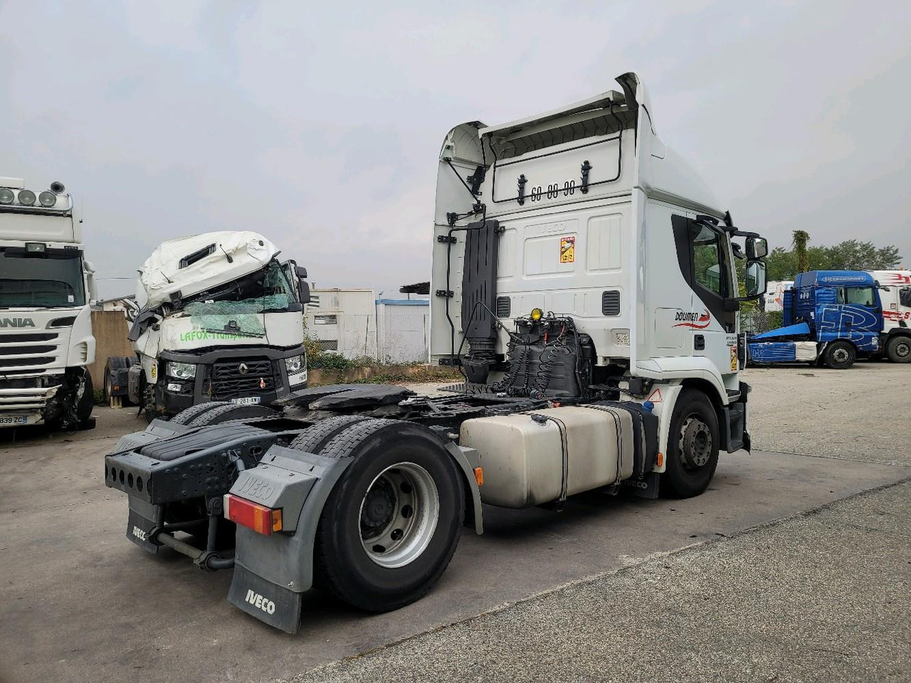 IVECO STRALIS 440S42 4X2 - Vlačilec: slika 4 IVECO STRALIS 440S42 4X2 - Vlačilec: slika 4