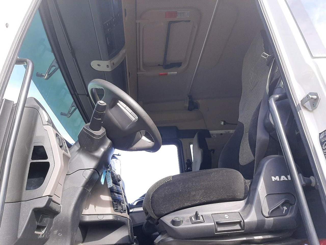 Vlačilec MN TGX 18.510: slika 10