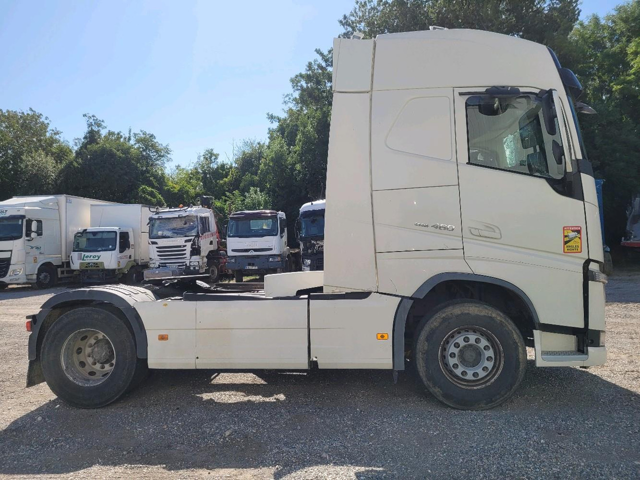 VOLVO FH 460 EURO6 4X2 - Vlačilec: slika 3 VOLVO FH 460 EURO6 4X2 - Vlačilec: slika 3