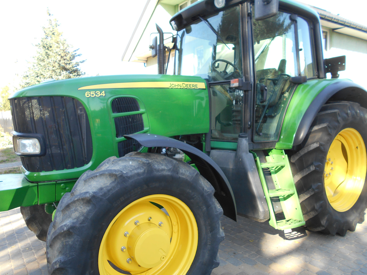 John Deer - Traktor: slika 1 John Deer - Traktor: slika 1