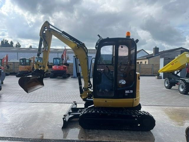 CAT 302.7 D CR - Mini bager: slika 3 CAT 302.7 D CR - Mini bager: slika 3