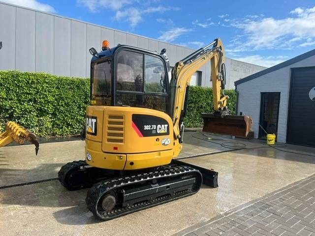 CAT 302.7 D CR - Mini bager: slika 1 CAT 302.7 D CR - Mini bager: slika 1