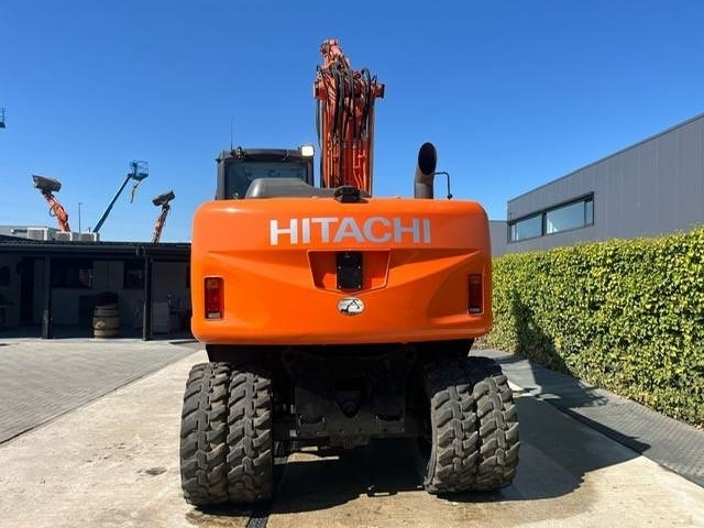 Hitachi 140W-5B - Bager na kolesih: slika 2 Hitachi 140W-5B - Bager na kolesih: slika 2