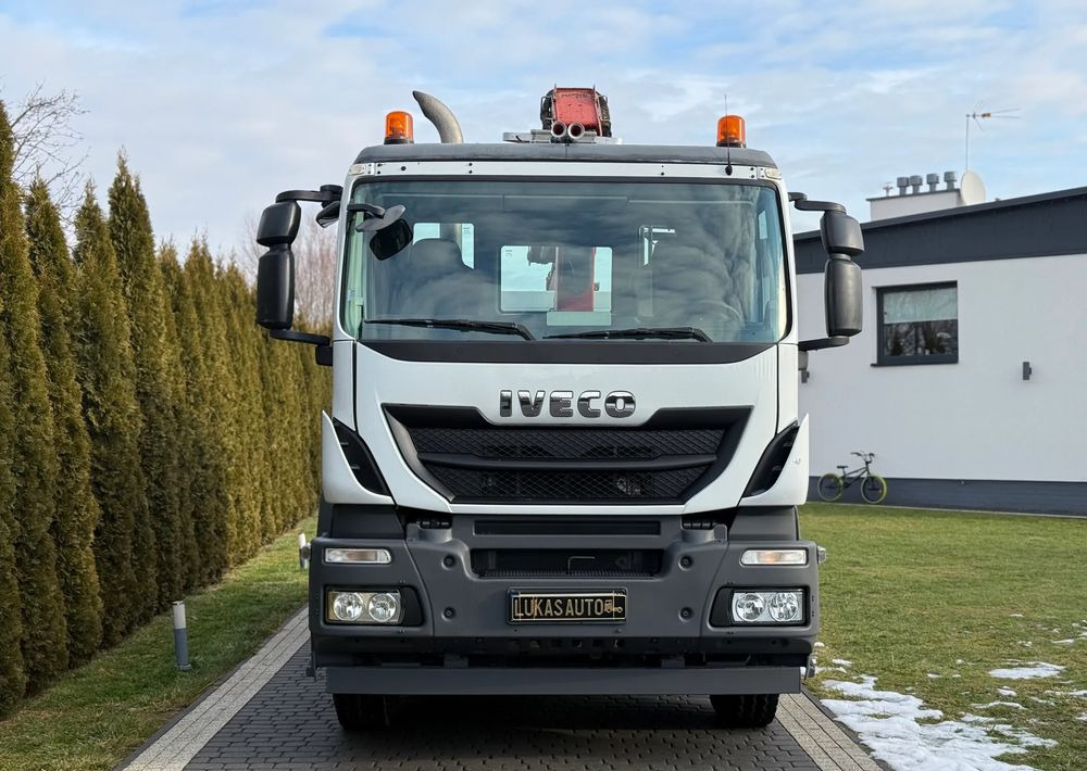 Iveco STRALIS 330 / 4x2 / FASSI F135 / WYWROTKA - Tovornjak prekucnik: slika 5 Iveco STRALIS 330 / 4x2 / FASSI F135 / WYWROTKA - Tovornjak prekucnik: slika 5