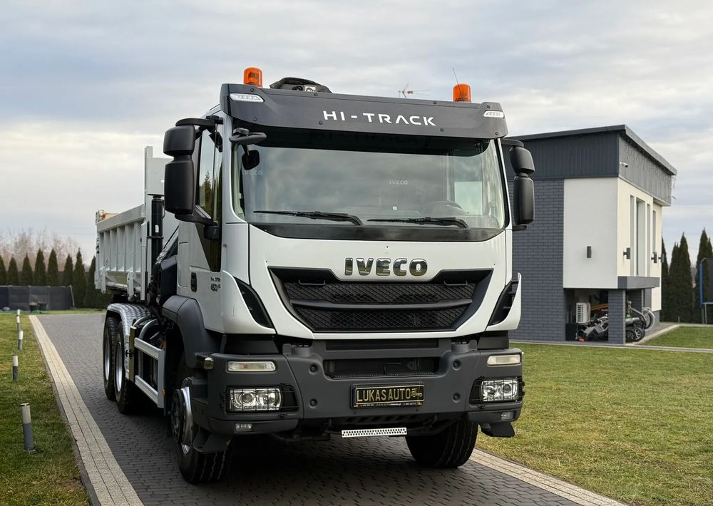 Iveco TRAKKER 450 6X4 PODWÓJNA HYDRO-BURTA HIAB 104 - Tovornjak z dvigalom, Tovornjak prekucnik: slika 2 Iveco TRAKKER 450 6X4 PODWÓJNA HYDRO-BURTA HIAB 104 - Tovornjak z dvigalom, Tovornjak prekucnik: slika 2