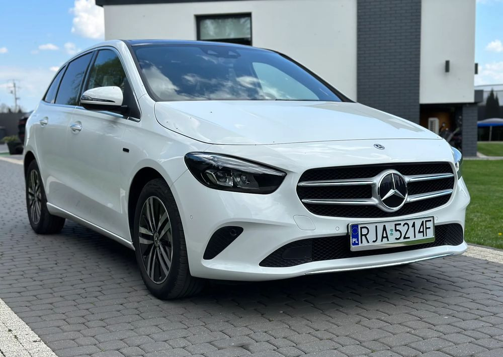 Mercedes-Benz Klasa B - Limuzina: slika 3 Mercedes-Benz Klasa B - Limuzina: slika 3