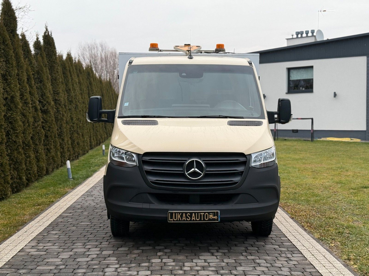 Mercedes-Benz SPRINTER TIPPER - Dostavno vozilo prekucnik: slika 2 Mercedes-Benz SPRINTER TIPPER - Dostavno vozilo prekucnik: slika 2