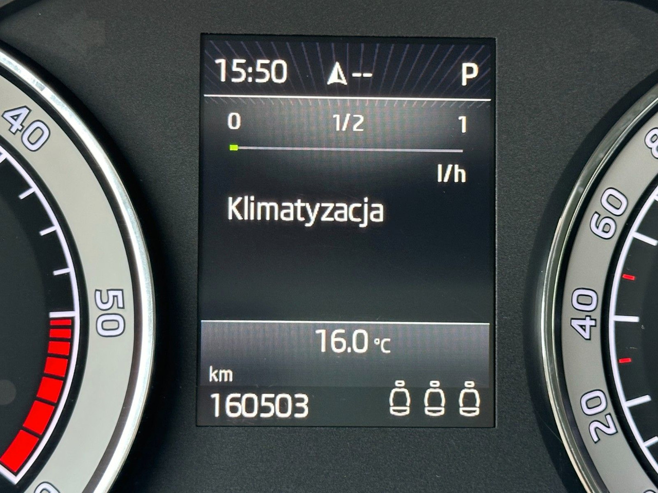 Avtomobil Skoda Superb 2.0 TDI SCR 147kW DSG STYLE COMBI: slika 11