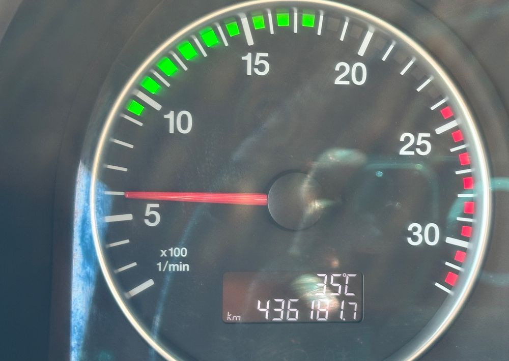 Vlačilec MAN TGX 18.580 D38 XXL RETARDER: slika 12