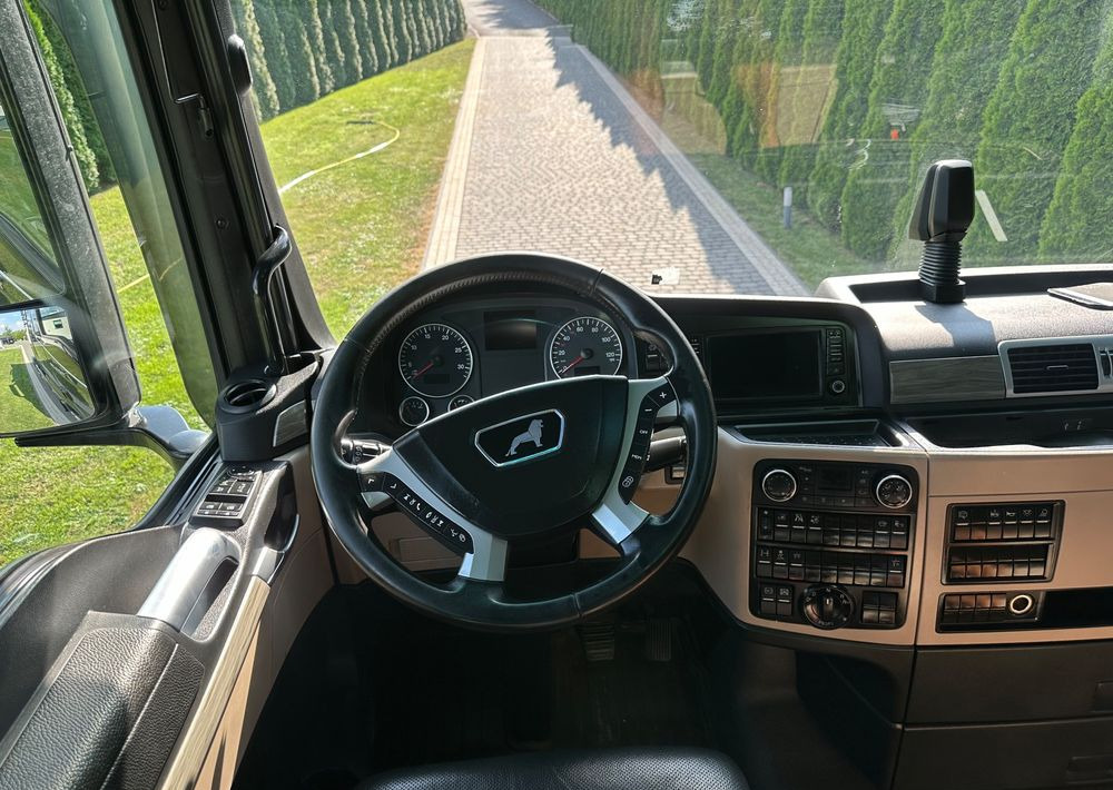Vlačilec MAN TGX 18.580 D38 XXL RETARDER: slika 11