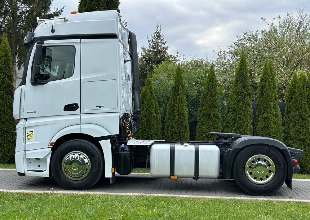 Mercedes-Benz ACTROS 1845 AUTOMAT LODÓWKA - Vlačilec: slika 4 Mercedes-Benz ACTROS 1845 AUTOMAT LODÓWKA - Vlačilec: slika 4