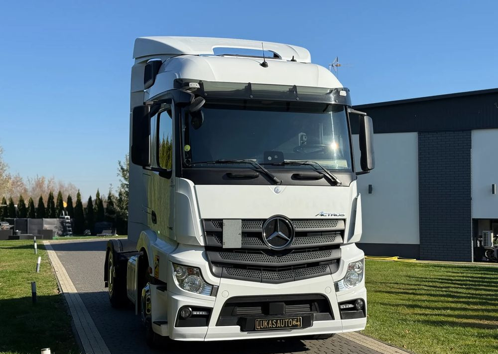 Mercedes-Benz ACTROS 1845 - Vlačilec: slika 3 Mercedes-Benz ACTROS 1845 - Vlačilec: slika 3
