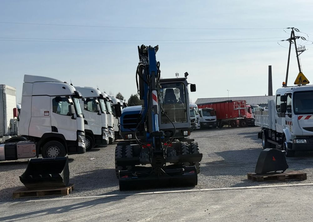 Wacker Neuson 9503-2 TRZY ŁYŻKI - Bager na kolesih: slika 2 Wacker Neuson 9503-2 TRZY ŁYŻKI - Bager na kolesih: slika 2