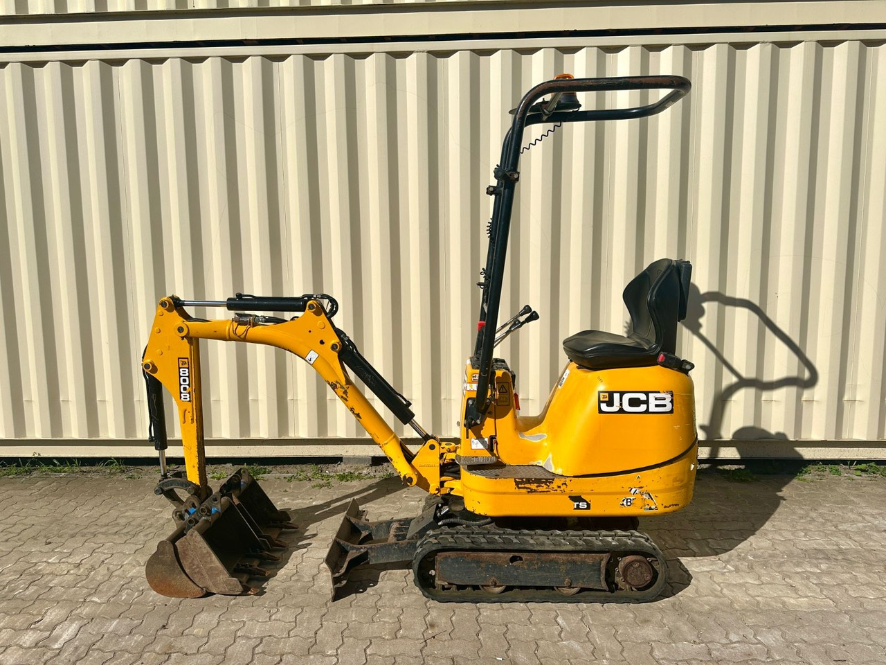 JCB 8008 CTS, 2021 BJ, 921 BH, 3 x Löffel - Mini bager: slika 1 JCB 8008 CTS, 2021 BJ, 921 BH, 3 x Löffel - Mini bager: slika 1