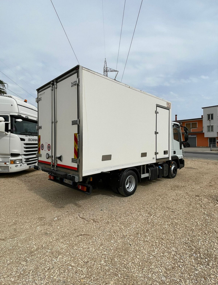 IVECO EUROCARGO 75E18 - Tovornjak hladilnik: slika 2 IVECO EUROCARGO 75E18 - Tovornjak hladilnik: slika 2