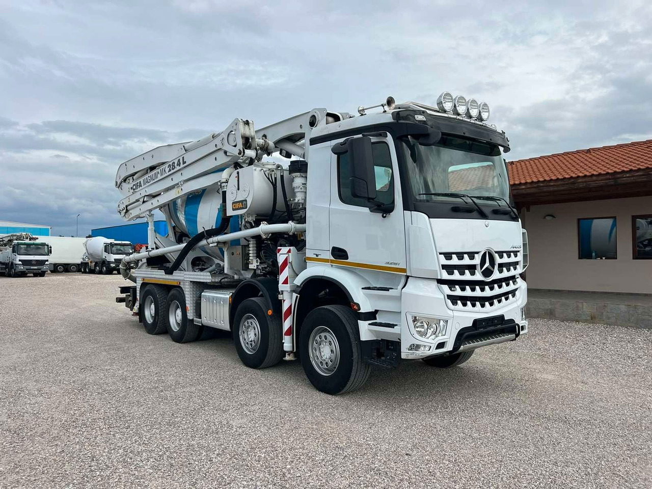 Mercedes-Benz AROCS 3251 CIFA MAGNUM MK28.4L - Avtomešalec s črpalko: slika 1 Mercedes-Benz AROCS 3251 CIFA MAGNUM MK28.4L - Avtomešalec s črpalko: slika 1