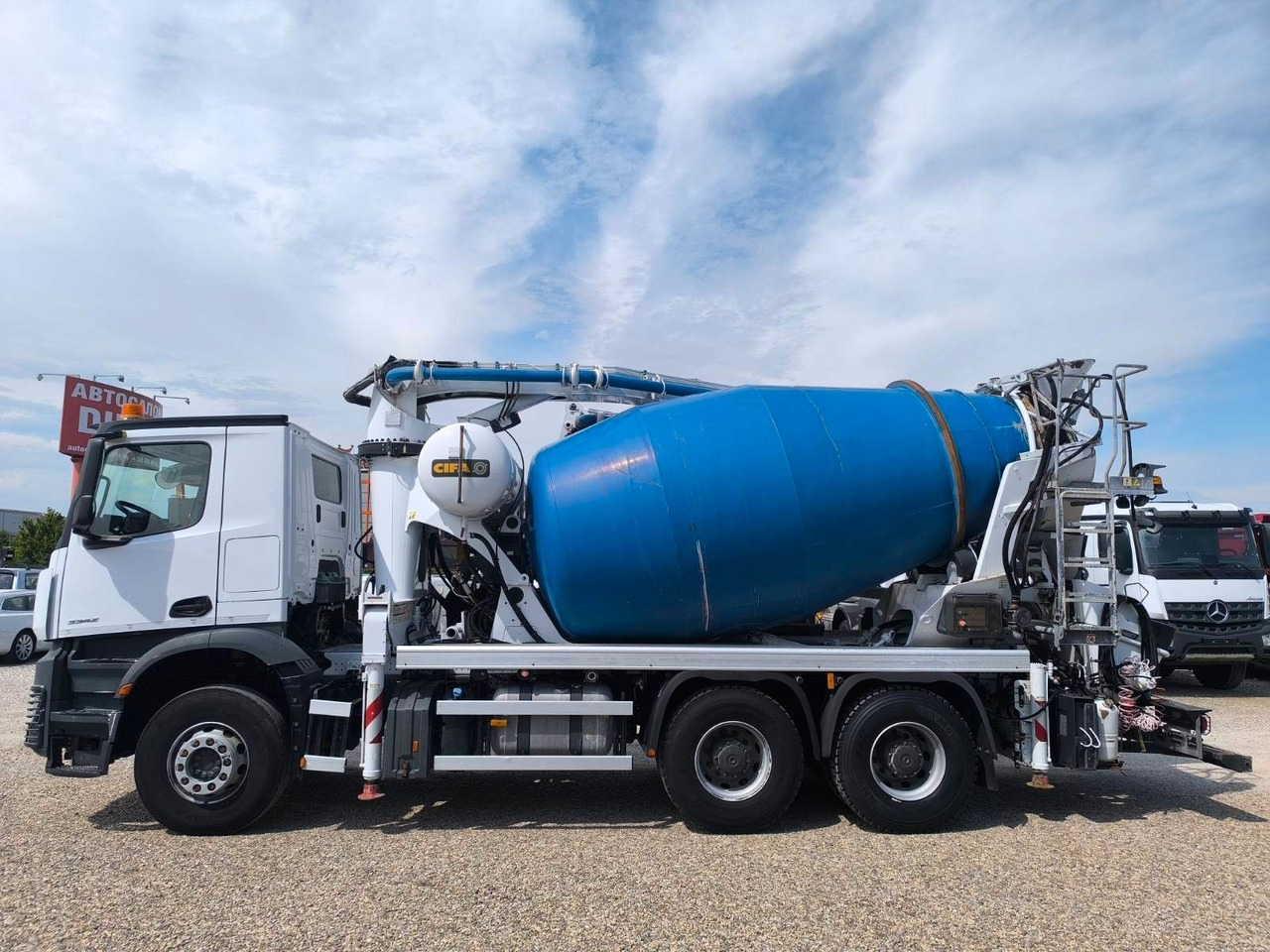 Mercedes-Benz AROCS 3342 CIFA MK25H - Črpalka za beton: slika 4 Mercedes-Benz AROCS 3342 CIFA MK25H - Črpalka za beton: slika 4