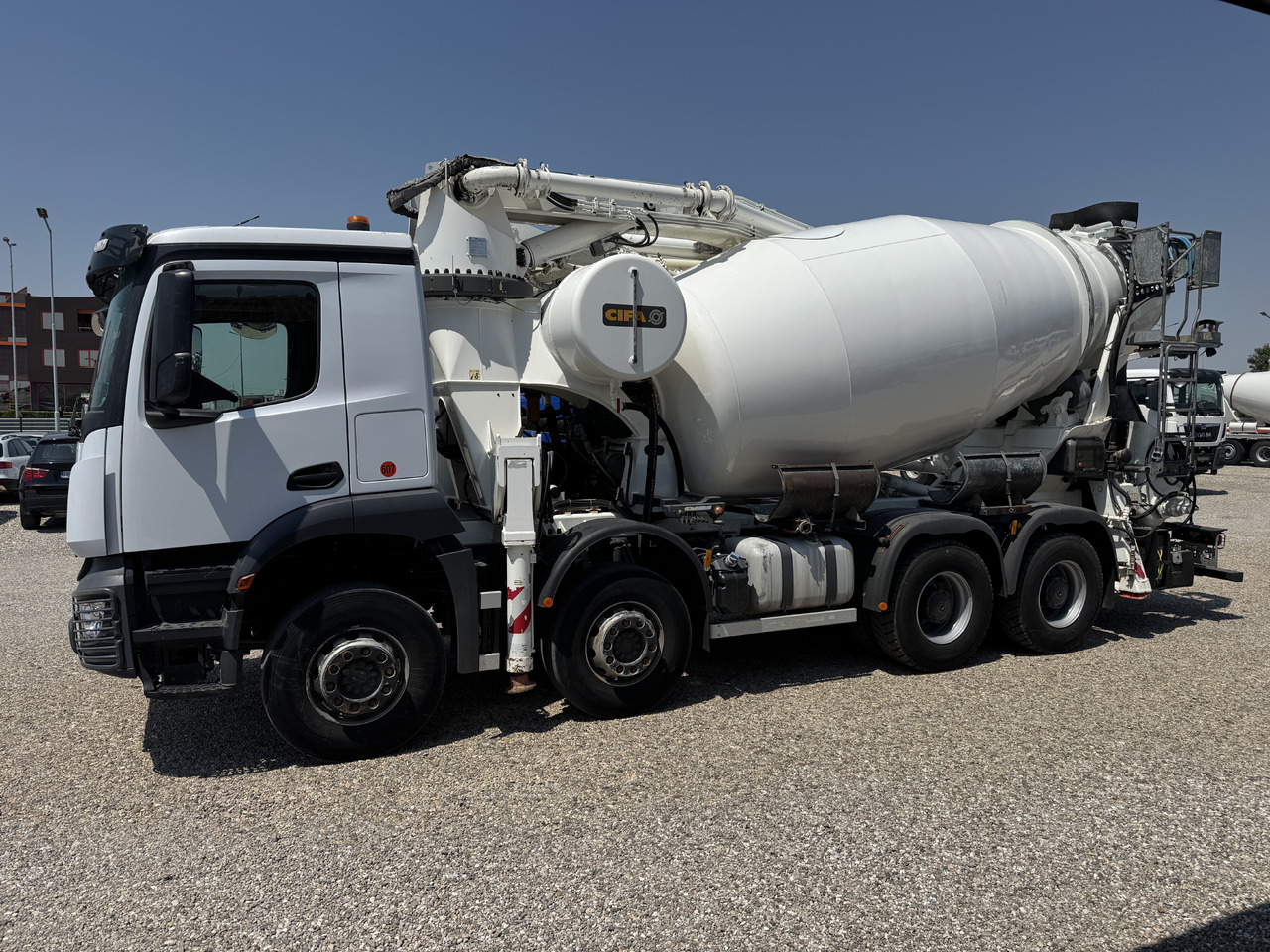 Mercedes-Benz AROCS 4143 CIFA MK28L-5 - Črpalka za beton: slika 4 Mercedes-Benz AROCS 4143 CIFA MK28L-5 - Črpalka za beton: slika 4