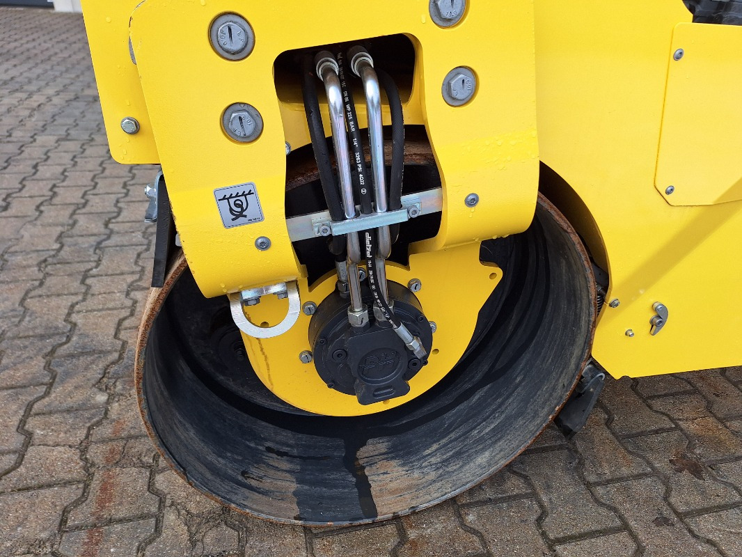 Nov Valjar BOMAG DE BW 100 AC-5  Stage V/Tier 4f: slika 7