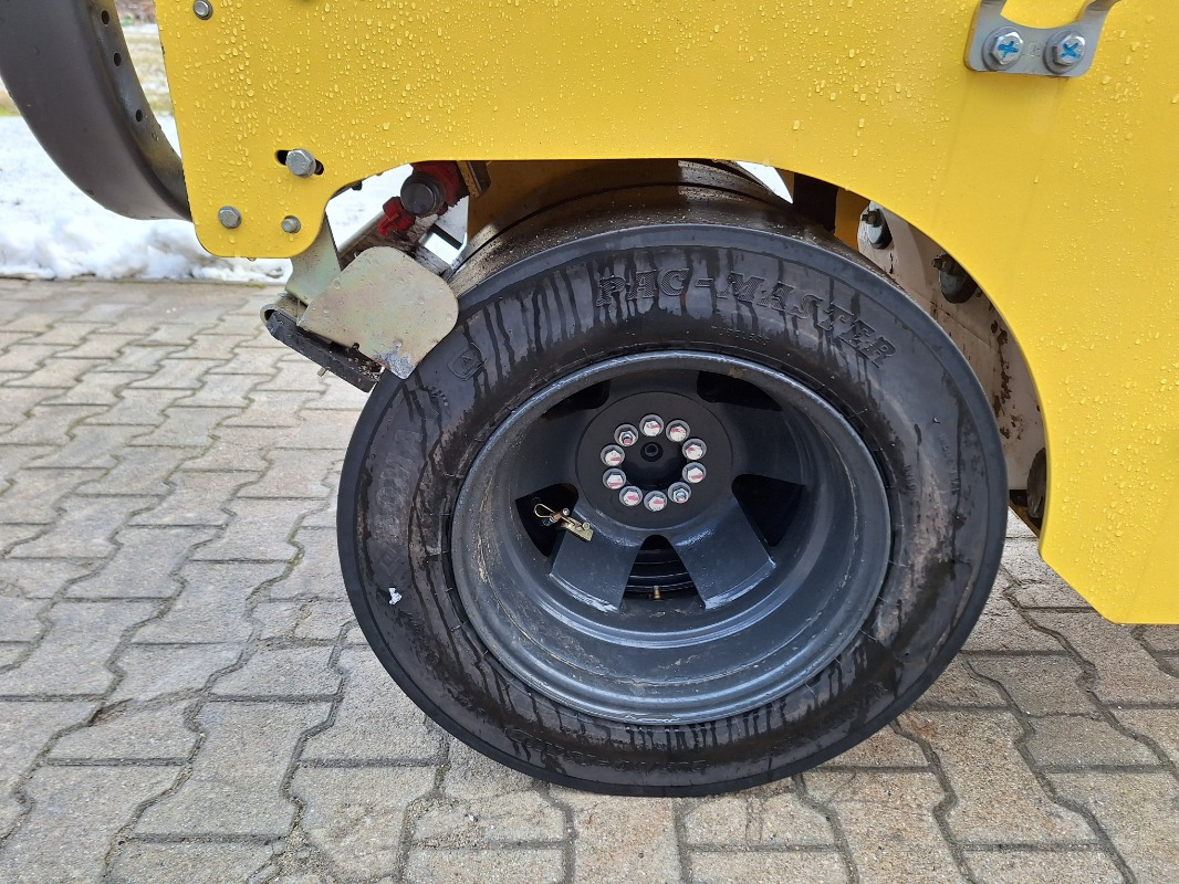 BOMAG DE BW 100 AC-5 Stage V/Tier 4f - Valjar: slika 4 BOMAG DE BW 100 AC-5 Stage V/Tier 4f - Valjar: slika 4