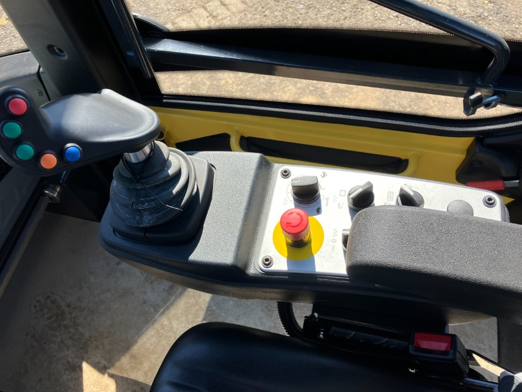 Cestni valjar BOMAG DE BW 151 AD-50 Stage IIIa/TIER3: slika 9