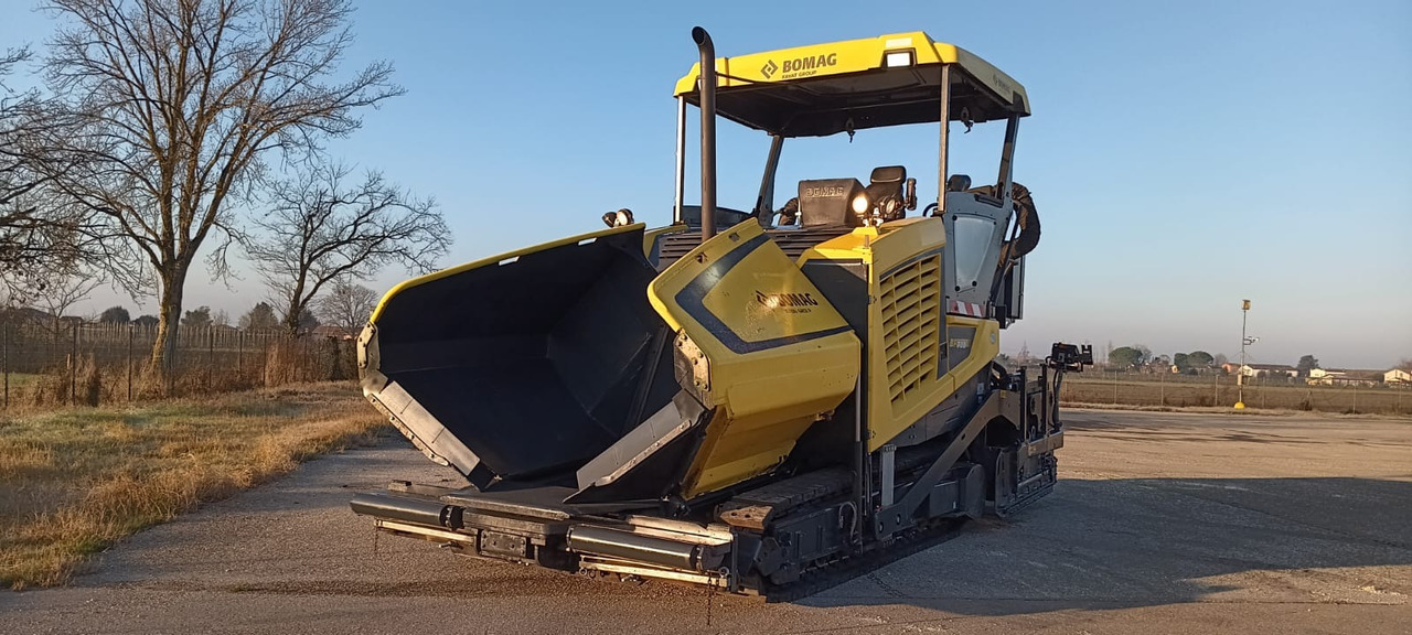 BOMAG IT BF 700 C-2 S500 Stage IV/Tier 4f - Asfaltni finišer: slika 1 BOMAG IT BF 700 C-2 S500 Stage IV/Tier 4f - Asfaltni finišer: slika 1
