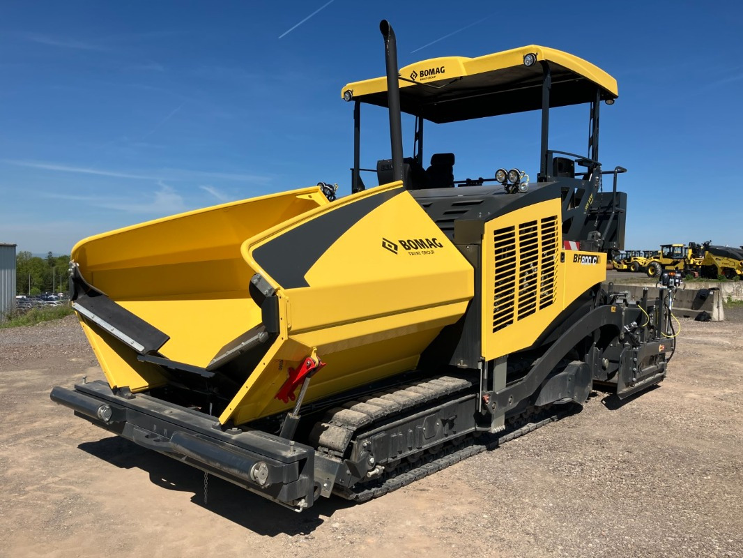 BOMAG IT BF 800 C S600 Stage IIIa/Tier 3 - Asfaltni finišer: slika 1 BOMAG IT BF 800 C S600 Stage IIIa/Tier 3 - Asfaltni finišer: slika 1
