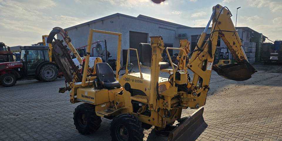 Koparka łańcuchowa Vermeer V3550 przesuw ramie kopiące pług - Rovokopač: slika 4 Koparka łańcuchowa Vermeer V3550 przesuw ramie kopiące pług - Rovokopač: slika 4