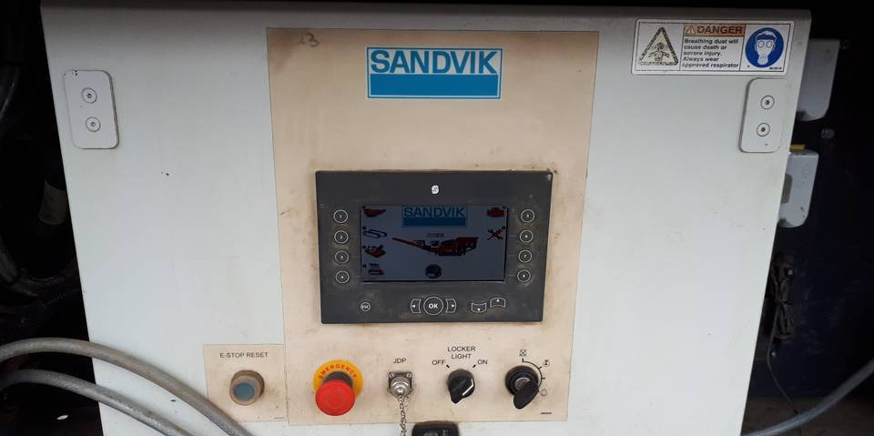 Čeljustni drobilec Kruszarka szczękowa Sandvik QJ241 2014 Extec: slika 11 Čeljustni drobilec Kruszarka szczękowa Sandvik QJ241 2014 Extec: slika 11