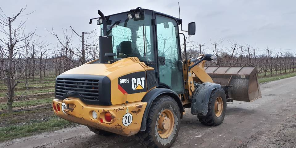 Ładowarka Caterpillar 906H widły + łyżka - Kolesni nakladalec: slika 4 Ładowarka Caterpillar 906H widły + łyżka - Kolesni nakladalec: slika 4
