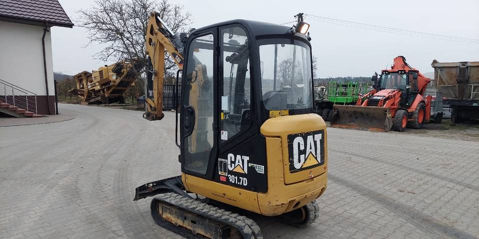 Minikoparka CAT 301.7D 2016 rok 1622h rozsuwane podwozie - Bager goseničar: slika 2 Minikoparka CAT 301.7D 2016 rok 1622h rozsuwane podwozie - Bager goseničar: slika 2