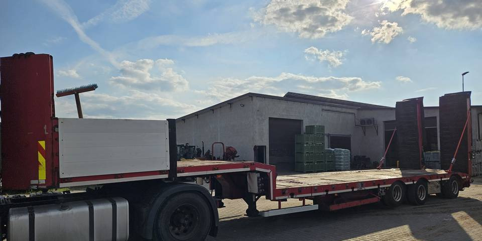 Naczepa niskopodwozie Bodex KIS3J DMC 47 ton - Nizko noseča polprikolica: slika 3 Naczepa niskopodwozie Bodex KIS3J DMC 47 ton - Nizko noseča polprikolica: slika 3