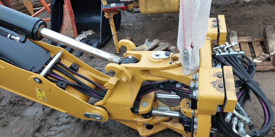 Nov Roka za Gradbeni stroj Nowe oryginalne ramie do koparko-ładowarki CAT 432 428 444: slika 8 Nov Roka za Gradbeni stroj Nowe oryginalne ramie do koparko-ładowarki CAT 432 428 444: slika 8