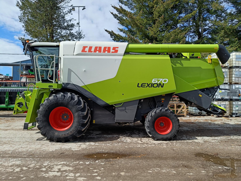 Claas Lexion 670 V750 - Kombajn harvester: slika 2 Claas Lexion 670 V750 - Kombajn harvester: slika 2