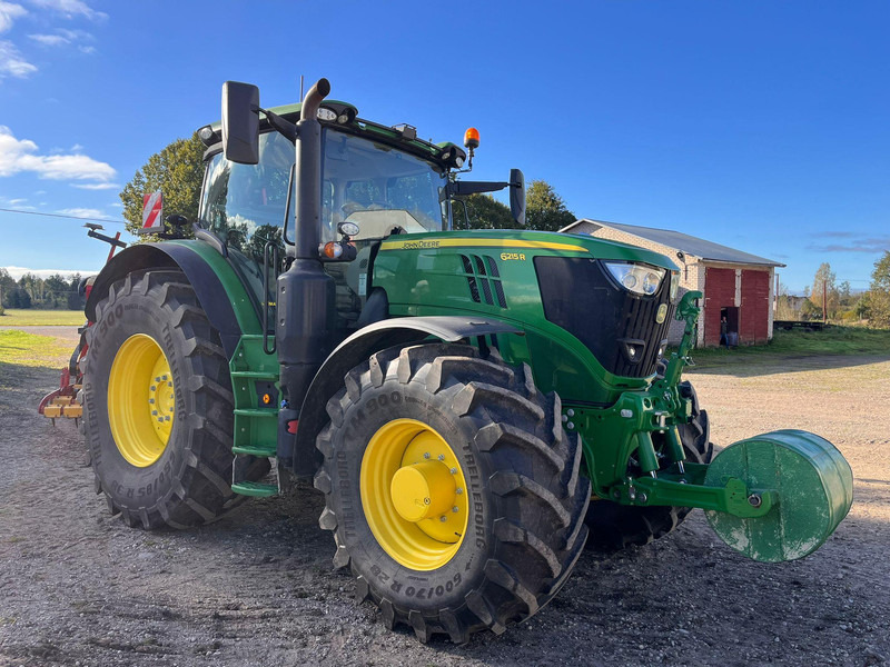 John Deere 6215R Autopowr - Traktor: slika 1 John Deere 6215R Autopowr - Traktor: slika 1