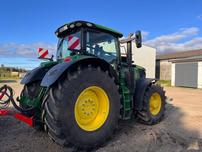 John Deere 6215R Autopowr - Traktor: slika 2 John Deere 6215R Autopowr - Traktor: slika 2