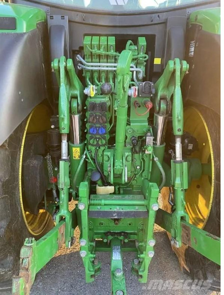 John Deere 6215R - Traktor: slika 5 John Deere 6215R - Traktor: slika 5