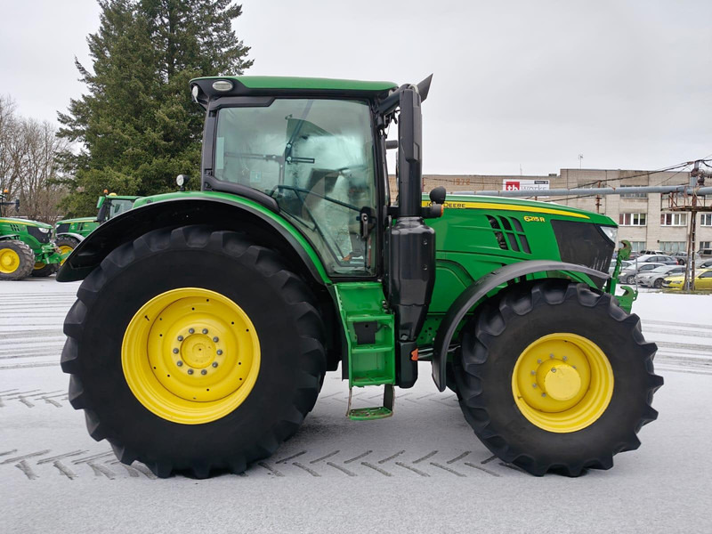 John Deere 6215R - Traktor: slika 2 John Deere 6215R - Traktor: slika 2