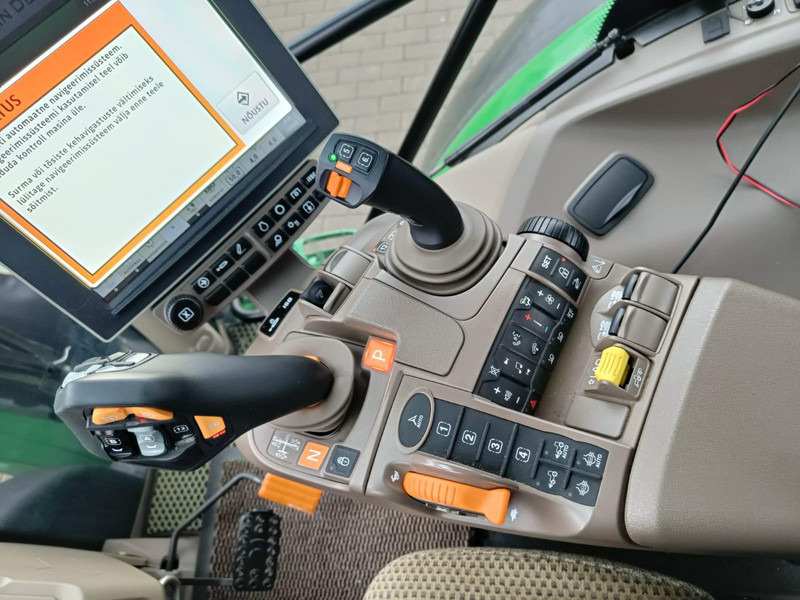 Traktor John Deere 6R 185: slika 17 Traktor John Deere 6R 185: slika 17