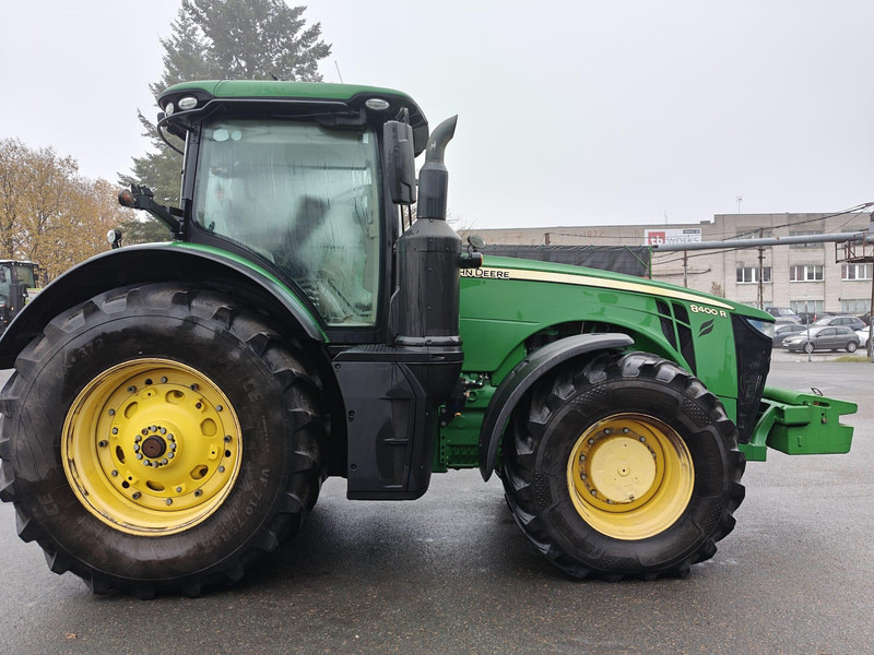 John Deere 8400R - Traktor: slika 2 John Deere 8400R - Traktor: slika 2