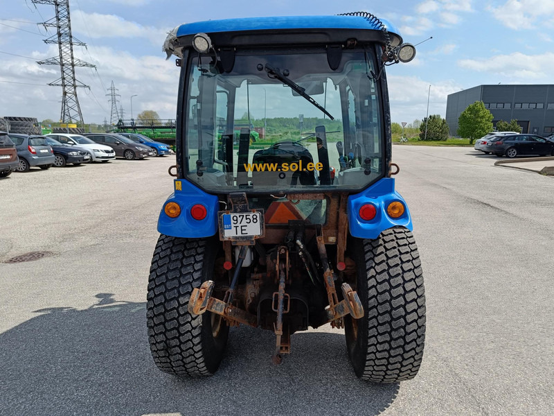 New Holland Boomer 40 - Traktor: slika 4 New Holland Boomer 40 - Traktor: slika 4