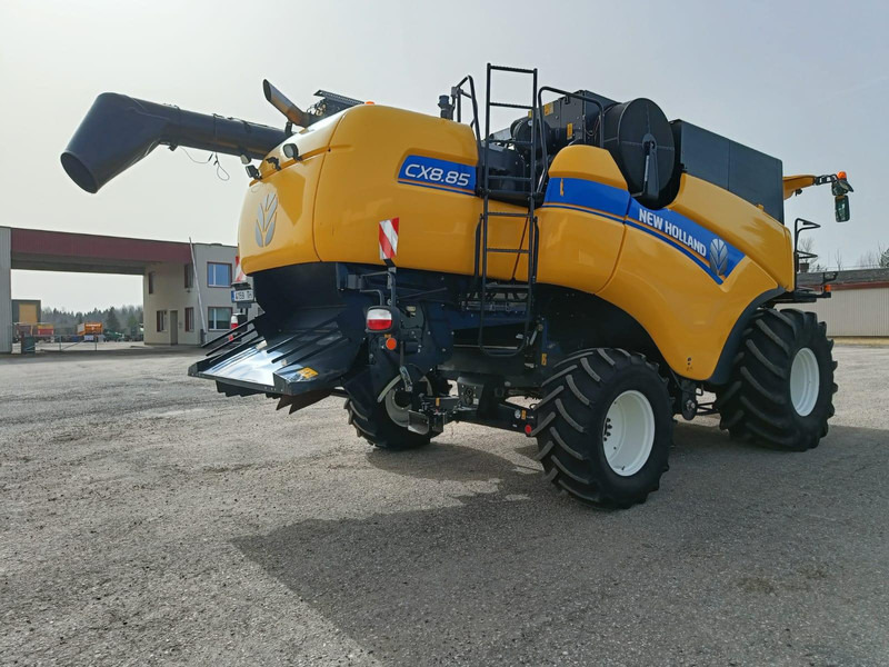 New Holland CX 8.85 - Kombajn harvester: slika 5 New Holland CX 8.85 - Kombajn harvester: slika 5